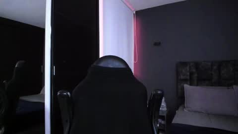 Snapshot of johnbelt_ chatting on 03-10-26, 10:04 john belt online show from 03-10-26, 10:04