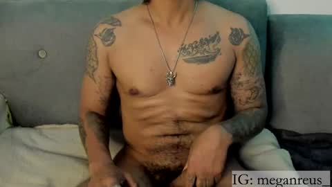 John carrie    Independent  Help me reach my goal 100 likes and 10000 followers  online show from 03-07-25, 04:46