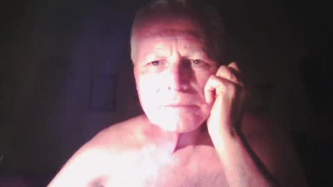 Snapshot of johndesnudado chatting on 06-14-26, 02:24 johndesnudado online show from 06-14-26, 02:24