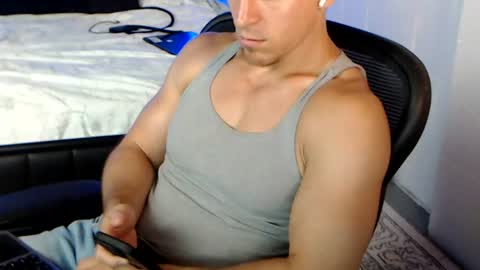 Johnnie Redd online show from 06-11-26, 05:55