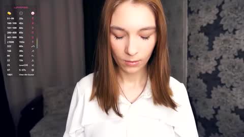 Snapshot of johnnietantum chatting on 10-15-25, 05:35 Rocio online show from 10-15-25, 05:35