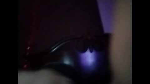 Snapshot of johnny06033 chatting on 01-11-26, 11:37 johnny06033 online show from 01-11-26, 11:37