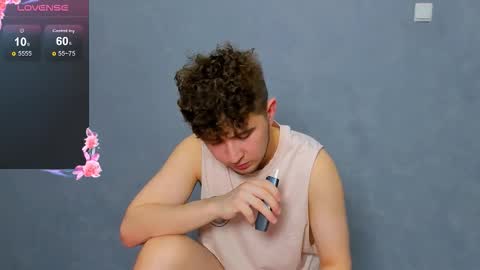 Snapshot of johnny_big_ass chatting on 03-19-26, 06:45 Johnny online show from 03-19-26, 06:45