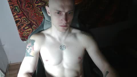 Johnny online show from 11-04-25, 04:28