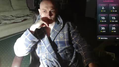 Johnny online show from 04-23-26, 04:53