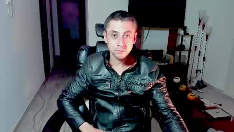 Johnny online show from 07-31-26, 02:22