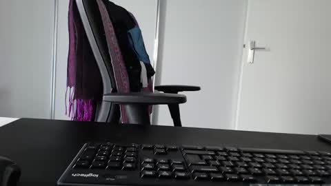 Johnny Walker13 online show from 10-11-25, 10:03