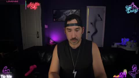 Snapshot of johnnyfromspace chatting on 04-04-26, 06:44 Johnny from Space online show from 04-04-26, 06:44