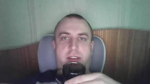 Snapshot of johnoreon chatting on 05-16-26, 12:26 johnoreon online show from 05-16-26, 12:26