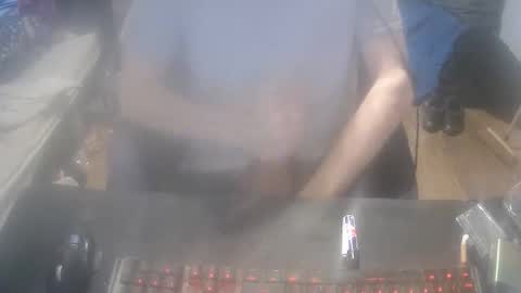 Snapshot of johnot1998 chatting on 05-23-26, 11:47 johnot1998 online show from 05-23-26, 11:47