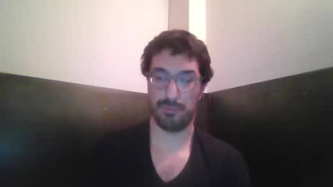 Snapshot of johnparis7575 chatting on 01-14-25, 10:34 Johnfrench online show from 01-14-25, 10:34