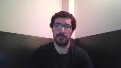 Snapshot of johnparis7575 chatting on 01-22-25, 12:49 Johnfrench online show from 01-22-25, 12:49