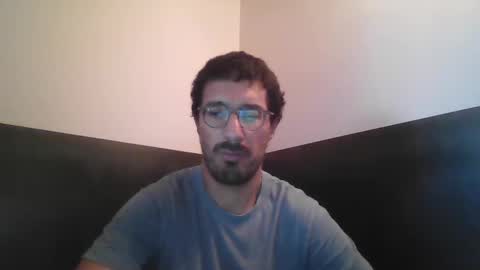 Snapshot of johnparis7575 chatting on 09-15-25, 09:48 Johnfrench online show from 09-15-25, 09:48