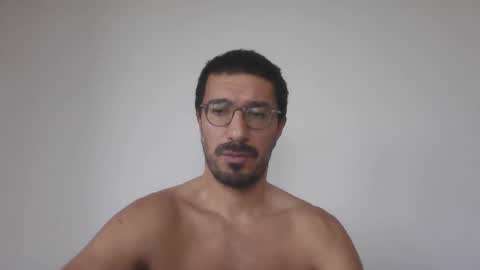 Snapshot of johnparis7575 chatting on 10-22-25, 03:34 Johnfrench online show from 10-22-25, 03:34