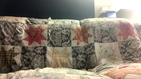 JohnR89 online show from 12-08-24, 09:41