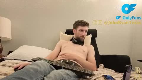 Give John Ryan A Thumbs Up online show from 11-18-25, 05:01