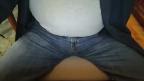 Snapshot of johnxxx549 chatting on 01-15-26, 01:05 johnxxx549 online show from 01-15-26, 01:05