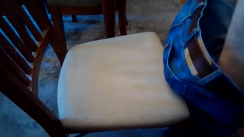 Snapshot of johnxxx549 chatting on 04-23-26, 12:29 johnxxx549 online show from 04-23-26, 12:29