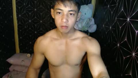 Snapshot of johnydestroyer chatting on 01-08-26, 10:23 johnydestroyer online show from 01-08-26, 10:23