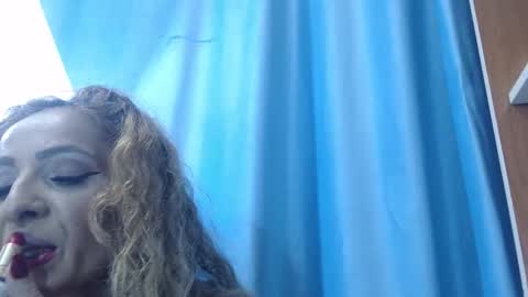 Snapshot of joibeyoncexxx chatting on 11-30-25, 10:19 Joibeyonce online show from 11-30-25, 10:19