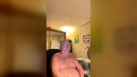 Snapshot of jojo60000529566 chatting on 02-04-26, 05:13 jojo60000529566 online show from 02-04-26, 05:13