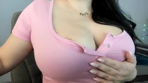 Snapshot of jokissy chatting on 01-06-26, 10:19 jokissy online show from 01-06-26, 10:19