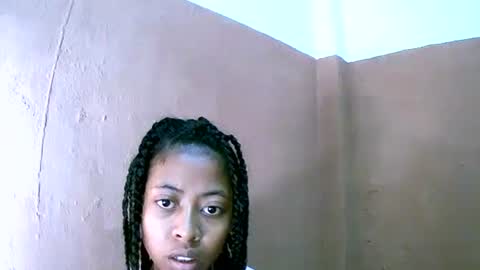 joliekah27 online show from 01-31-25, 04:03