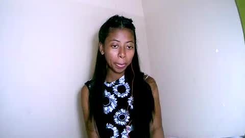 joliekah27 online show from 09-19-25, 09:26