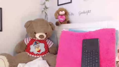 Joliet online show from 04-28-26, 02:27