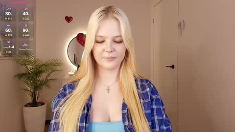 Snapshot of jolly_bean chatting on 02-13-26, 08:43 Polly online show from 02-13-26, 08:43