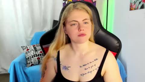 Jolly online show from 06-09-26, 03:07