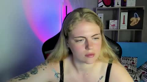 Jolly online show from 06-11-26, 07:39