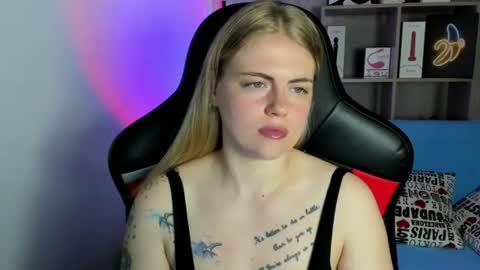 Jolly online show from 06-13-26, 03:15