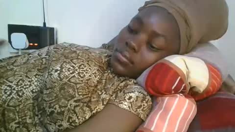 jollynabeb online show from 09-26-25, 07:18