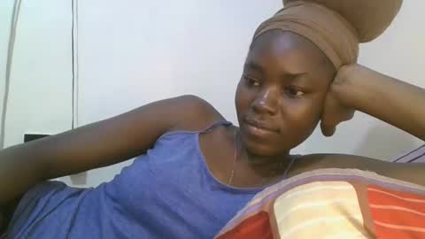 jollynabeb online show from 10-13-25, 08:42