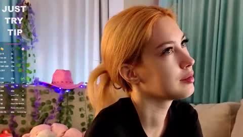 Viola online show from 02-13-26, 01:18