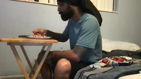 jon2h6k online show from 01-31-25, 04:47