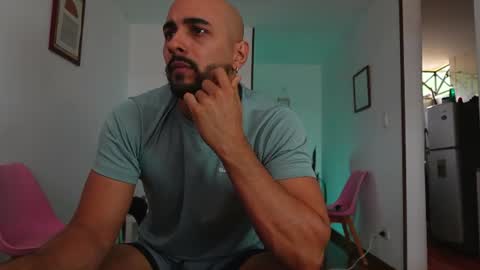Jon online show from 06-09-26, 04:51