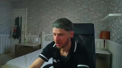JonahShaw online show from 06-07-26, 04:16