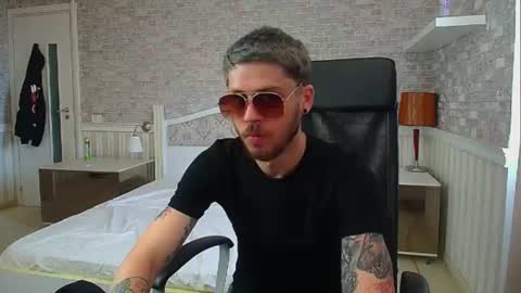JonahShaw online show from 06-16-26, 04:15