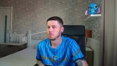 JonahShaw online show from 07-06-26, 05:15