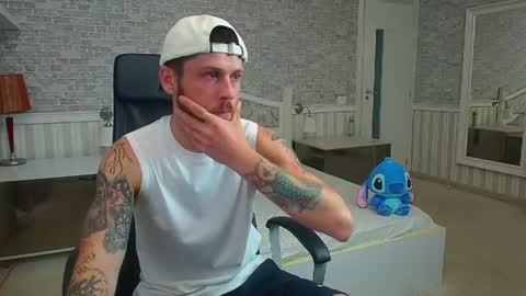 JonahShaw online show from 07-21-26, 04:26