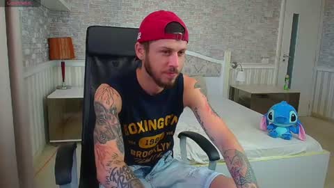 JonahShaw online show from 07-25-26, 05:05