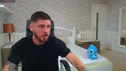 JonahShaw online show from 07-28-26, 04:52