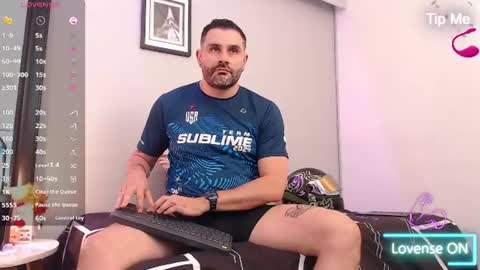 Snapshot of jonas_beard1 chatting on 06-17-26, 05:36 JONAS BEARD online show from 06-17-26, 05:36