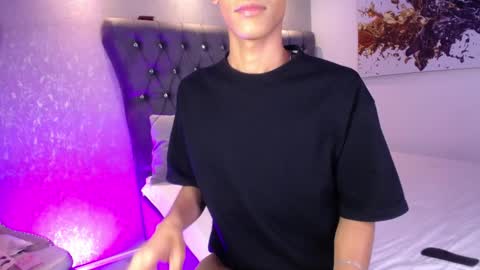 Jonas  online show from 03-09-26, 01:42