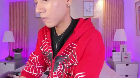 Snapshot of jonas_hiill chatting on 07-18-26, 05:11 Jonas online show from 07-18-26, 05:11