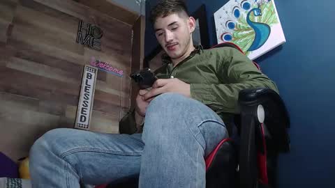 jonathancast08 online show from 10-01-25, 01:00