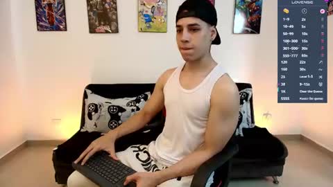 Instagram jonathanfit14 online show from 06-24-26, 09:36