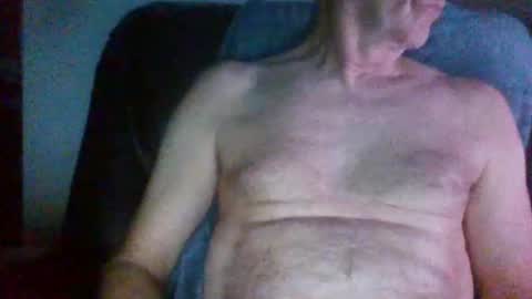 Snapshot of jonderr135 chatting on 03-15-26, 04:51 jonderr135 online show from 03-15-26, 04:51